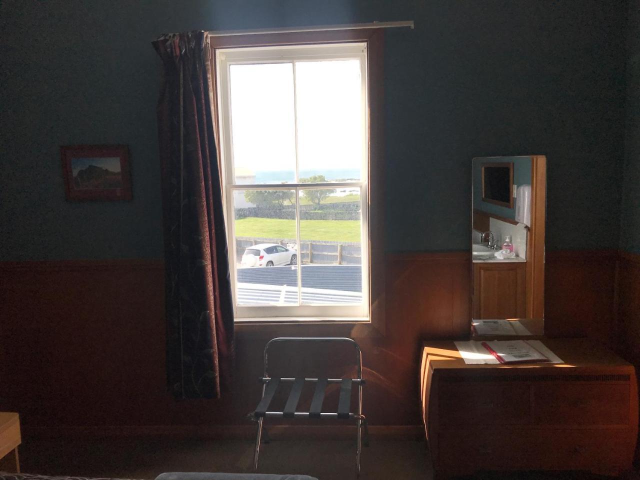 The Pier Hotel Kaikoura Luaran gambar